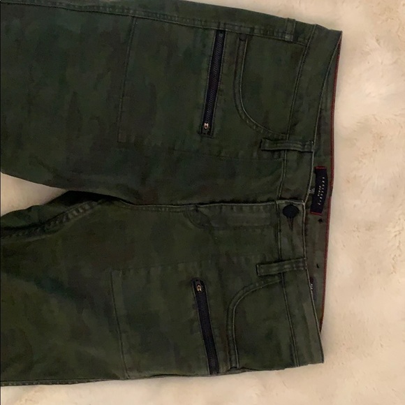 Sanctuary Ace Utility Camo denim - Picture 3 of 6